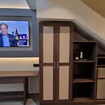 Cosmopolitan 4* Кос