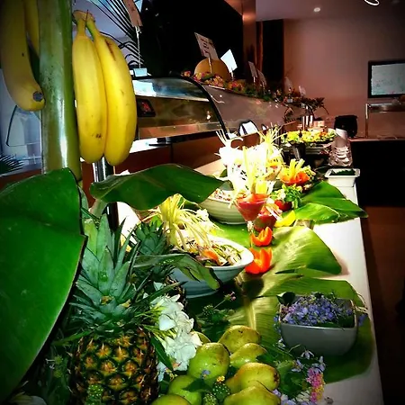 Отель Cosmopolitan