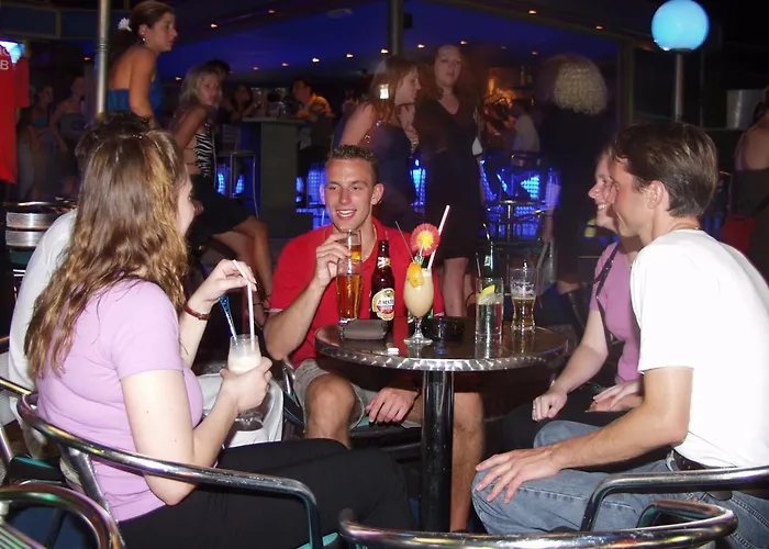 Hotell Cosmopolitan 4*