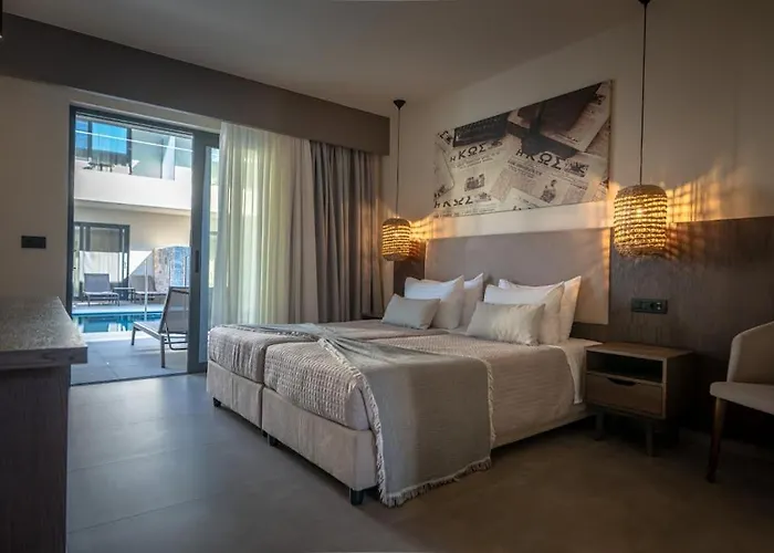 Cosmopolitan Hotel 4*