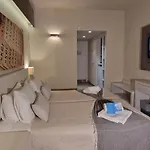 Hotel Cosmopolitan