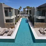 Cosmopolitan Hotel 4*