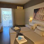 Cosmopolitan Hotel