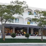 Hotel Cosmopolitan 4*